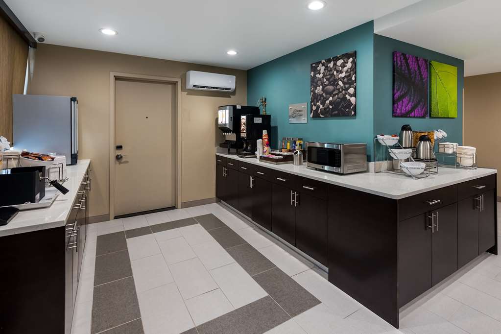 Sleep Inn Brooklyn Sheepshead Bay - photo 32