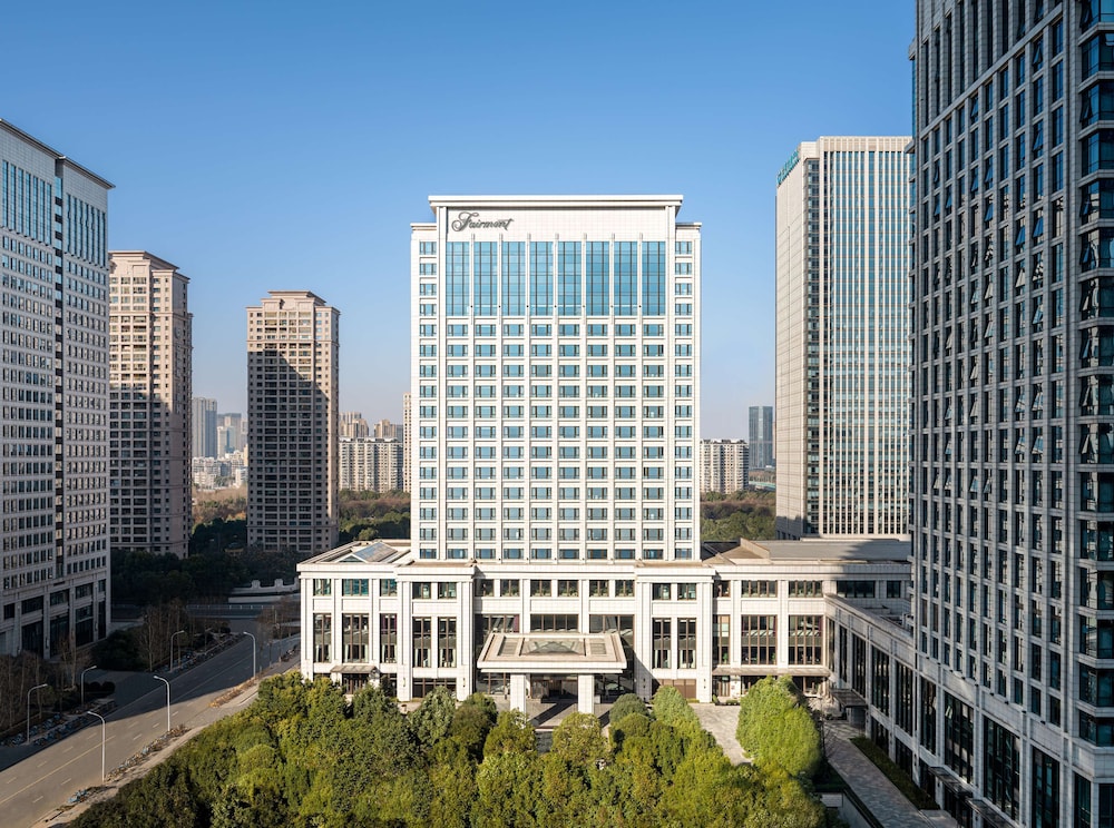 Fairmont Wuhan - last minute hotel in Wuhan