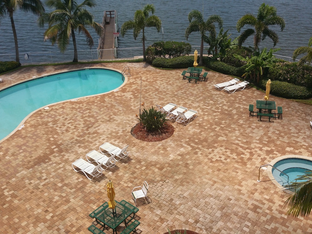Boca Ciega Resort - photo 28
