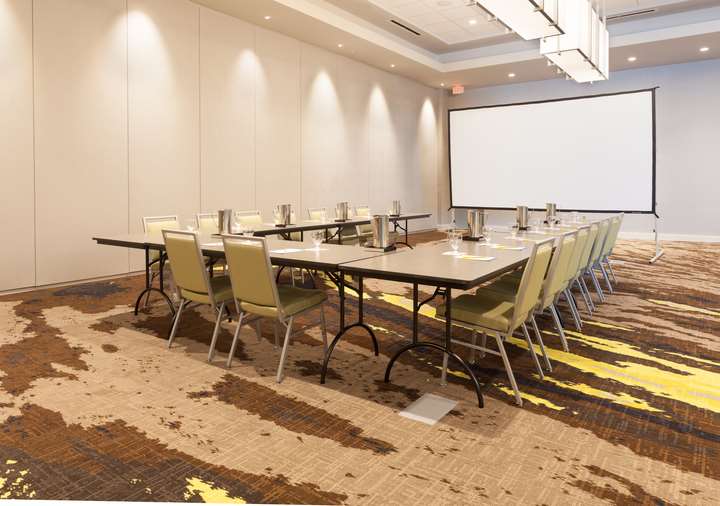 Hilton Garden Inn Ft. Walton Beach - photo 18
