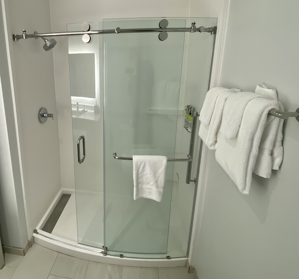 Holiday Inn Express And Suites Dahlonega University Area an IHG Hotel - photo 73