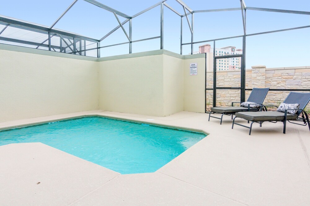 5 Bedrooms 4 Bathrooms Storey Lake 2373 Rt - photo 28