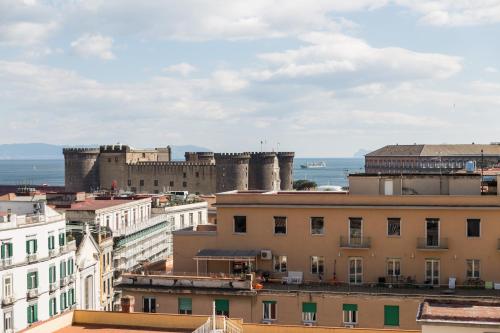 Napolidays Toledo Apartment By Dimorra — 4-Star Luxury Hotel in Naples, Italy