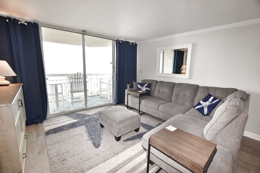 0406 Waters Edge Resort 1 Bedroom Condo by RedAwning - photo 13