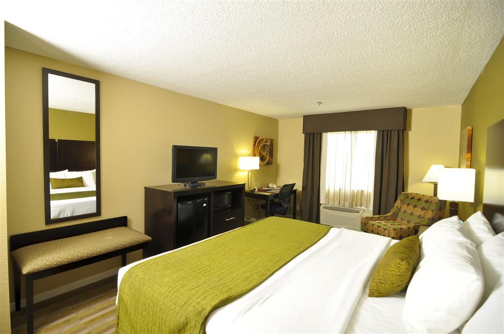 Best Western Norwalk - photo 22