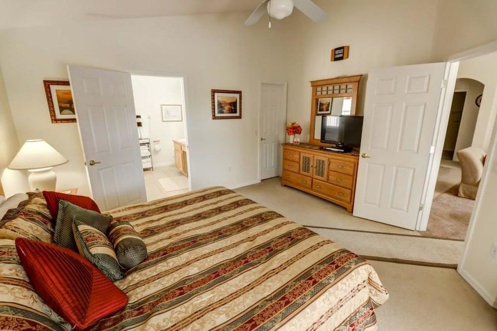 Carrick Isle by RedAwning Davenport - photo 15