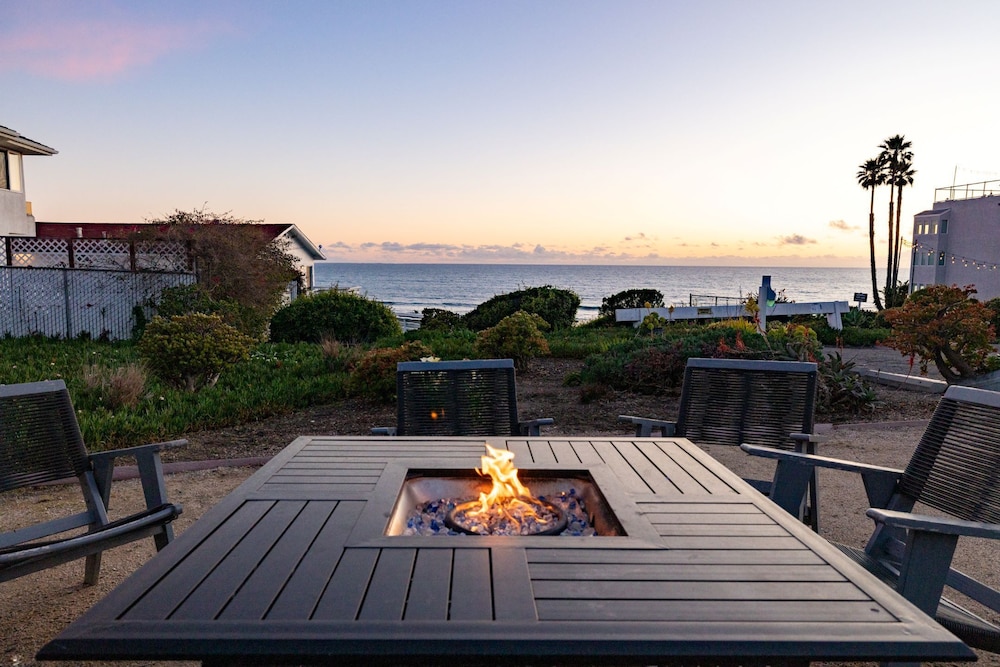 The Tides Oceanview Inn and Cottages - photo 41