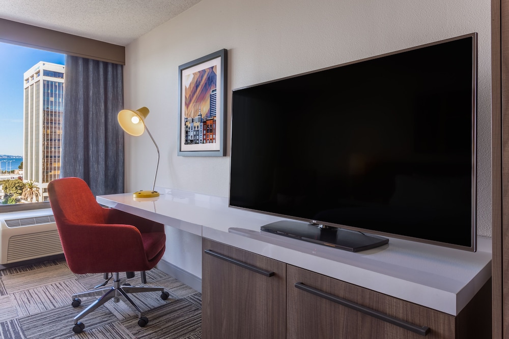 Hilton Garden Inn San Francisco Oakland Bay Bridge - photo 5