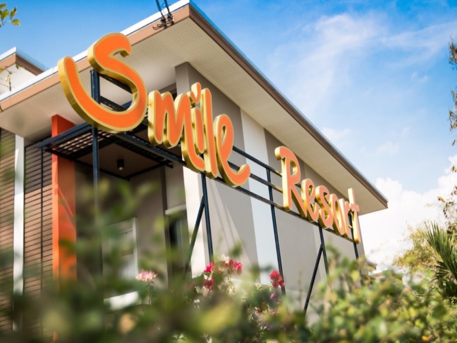 Smile Resort - carbon neutral hotel in Buri Ram