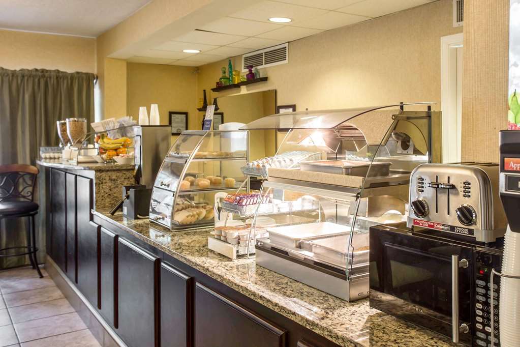 Clarion Inn & Suites Aiken South - photo 41