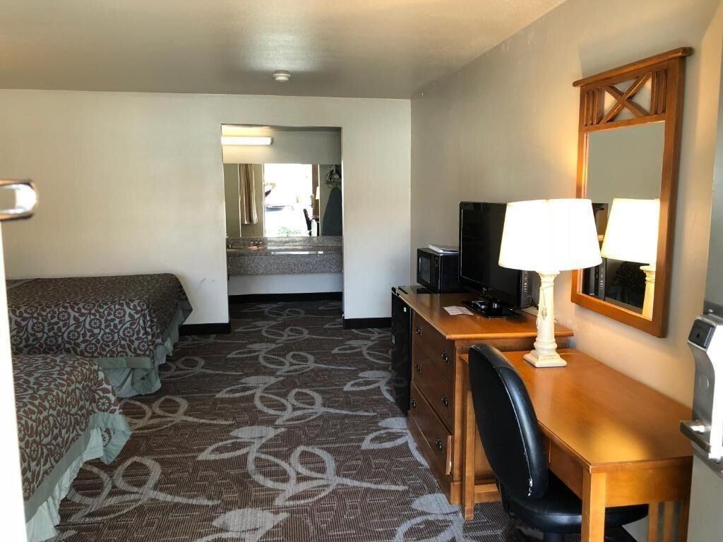 Days Inn Provo - photo 11