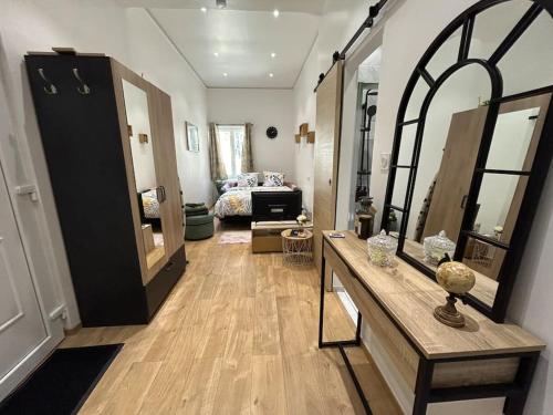 Studio Confortable Tres Proche du Centre de Nimes - last minute hotel in Nimes