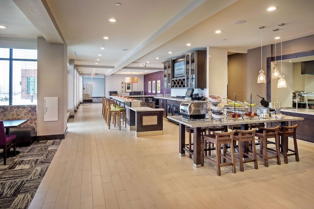 Hilton Garden Inn Pittsburgh Airport South Robinson Mall - photo 2