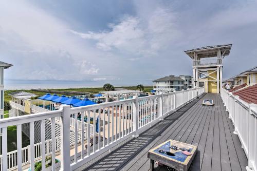 Walk to Beach Galveston Home with Resort Perks - photo 34