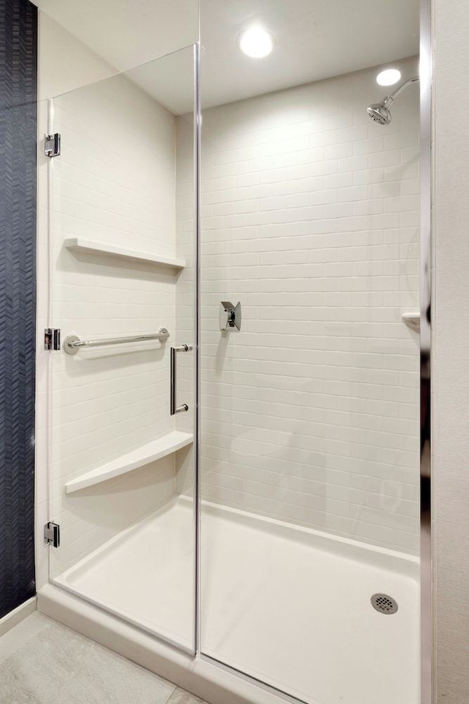 Fairfield Inn & Suites by Marriott Fort Smith - photo 17