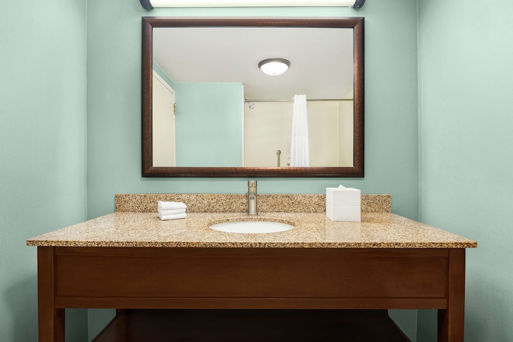 Hampton Inn & Suites Outer Banks Corolla - photo 36