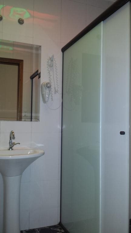 Motel Exótico Prime Próximo GRU Aeroporto in Itaquaquecetuba, Brasil