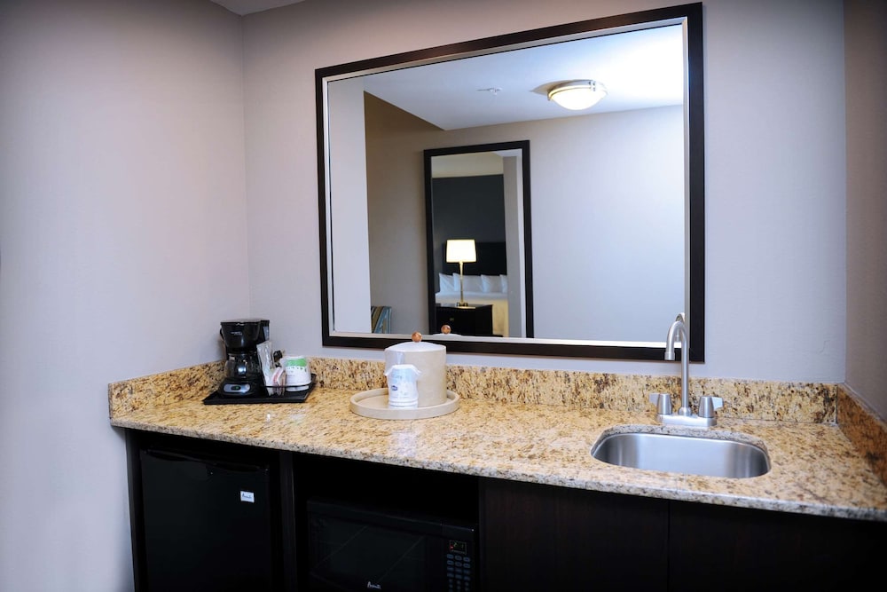 Hampton Inn Crystal River FL - photo 8