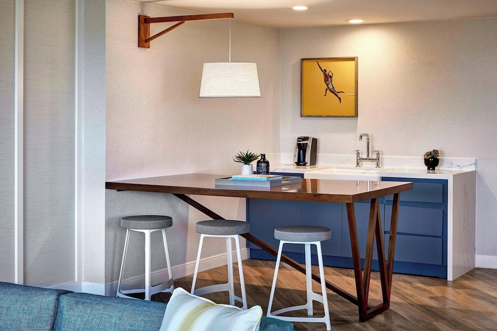 Westdrift Manhattan Beach Autograph Collection by Marriott - photo 27