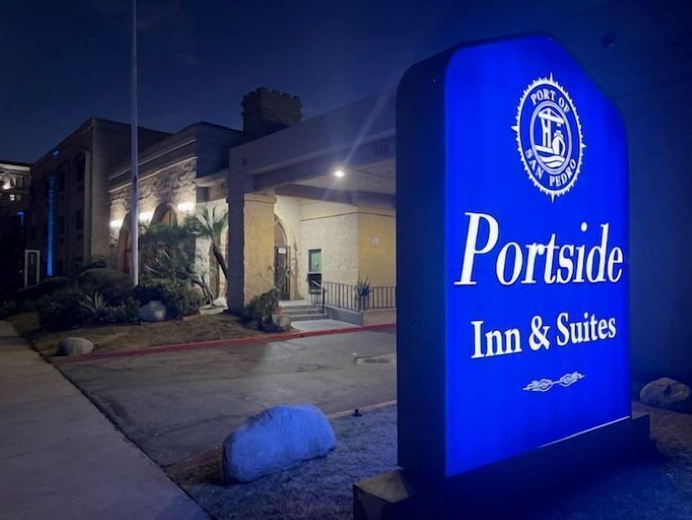 Portside Inn & Suites - photo 36