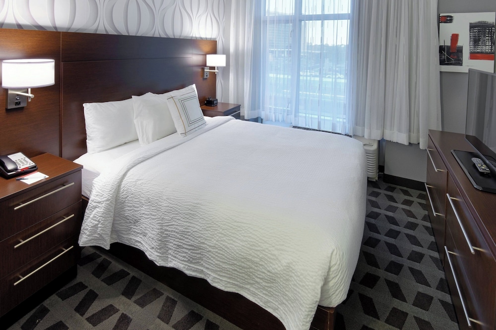 TownePlace Suites Springfield - photo 10