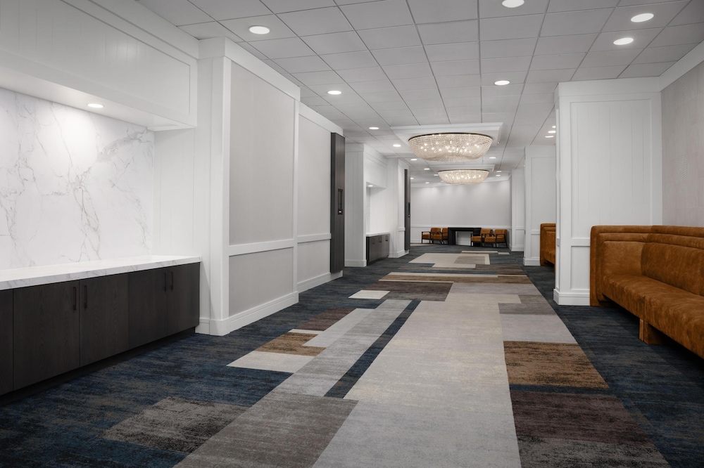 Hilton Arlington National Landing - photo 117