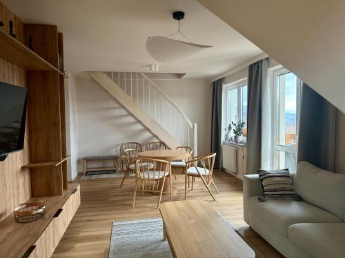 Apartament Delux Przytulny Zakątek Karkonoszy — 4-Star Luxury Hotel in Karpacz, Poland