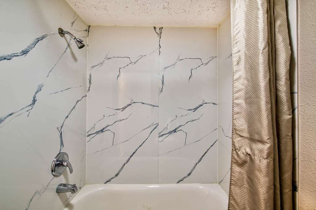 Motel 6 Fort Worth TX White Settlement - photo 20