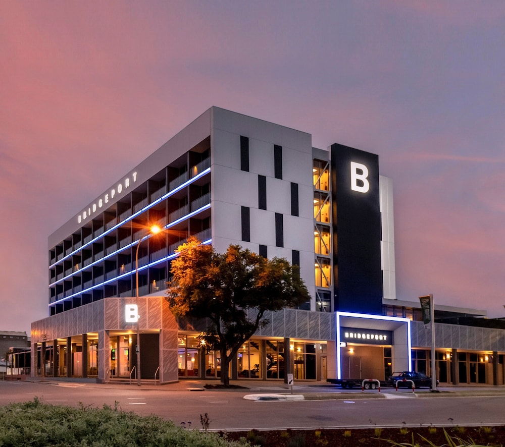 Bridgeport Hotel - carbon neutral hotel in Murray Bridge
