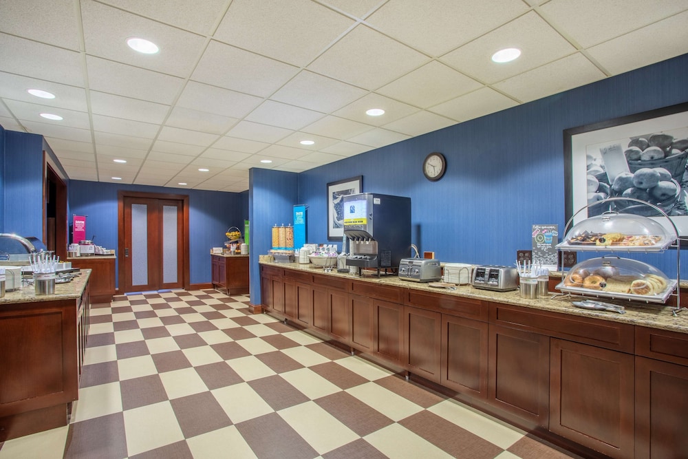 Hampton Inn Fishkill - photo 22