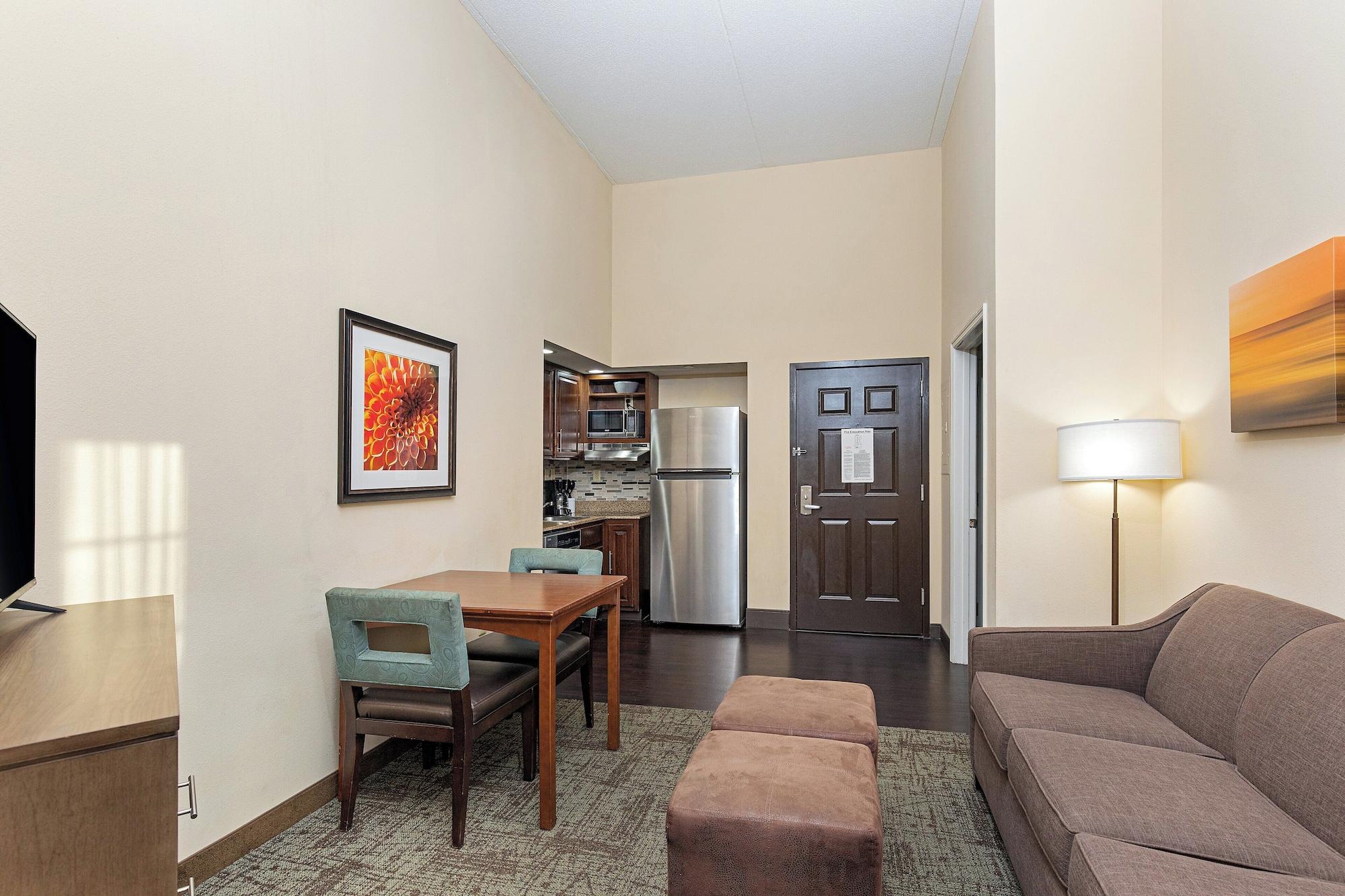 Staybridge Suites Oak Ridge by IHG - photo 26