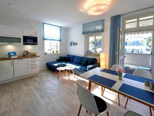 Villa Freya Apt. 03 — 4-Star Luxury Hotel in Ostseebad Sellin, Germany