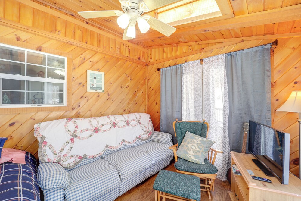 Hike & Bike in Beech Mtn Resort: Pet friendly Home - photo 24