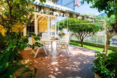 Green Home — 4-Star Luxury Hotel in Recco, Italy