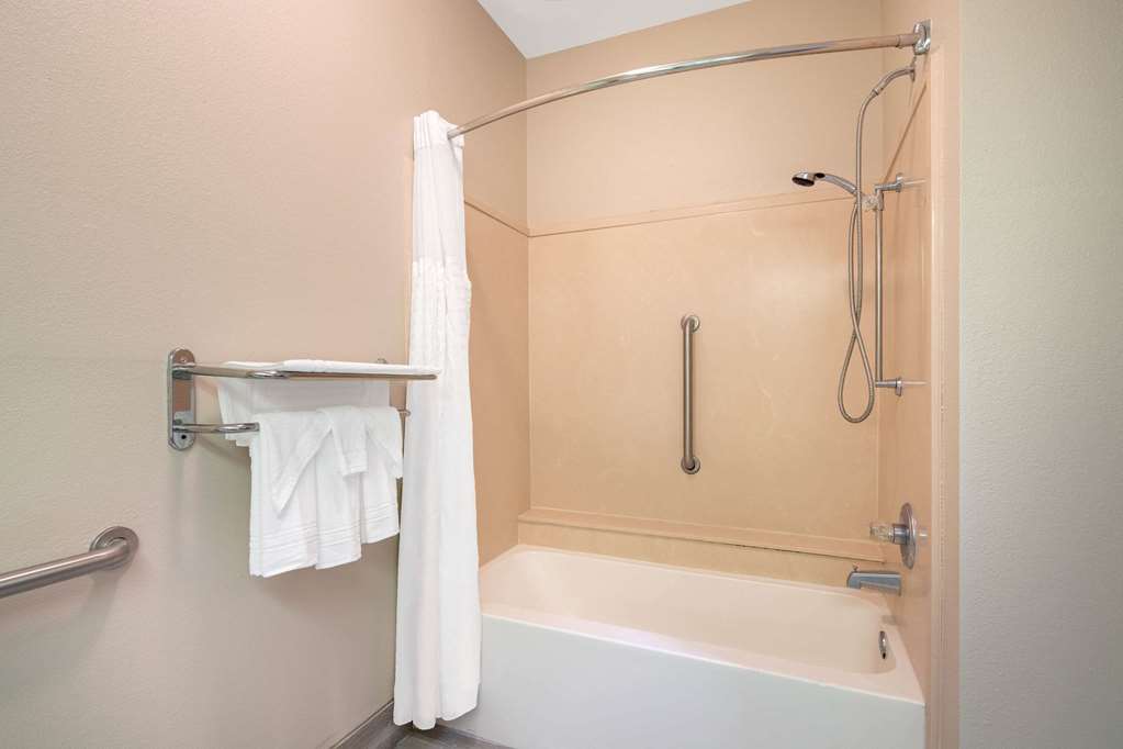 Baymont by Wyndham Laurel - photo 5