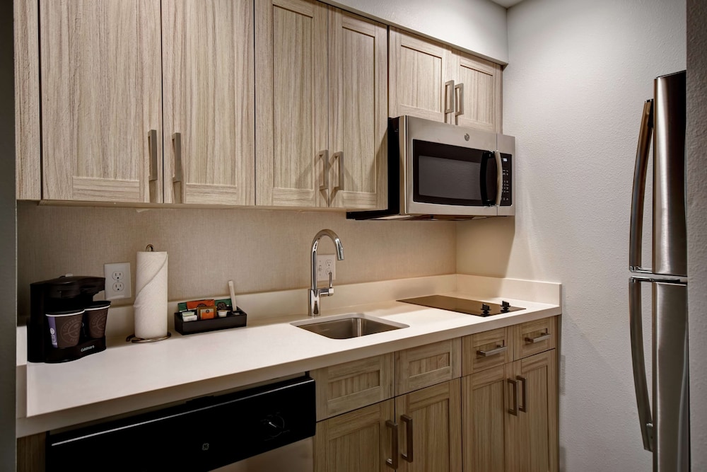 Homewood Suites by Hilton Greenville Downtown - photo 21