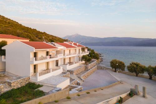 SeaView Apartment 2 — 4-Star Luxury Hotel in Samos, Greece
