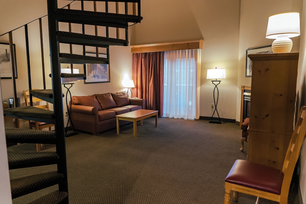 The Inn At Holiday Valley - photo 10