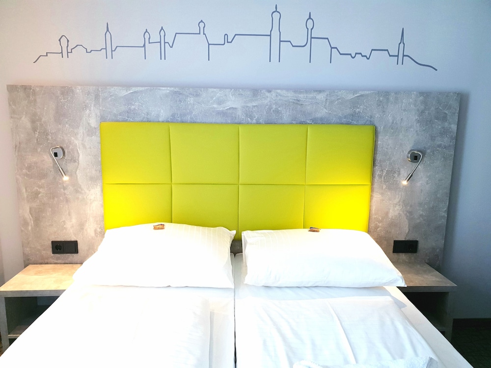 SleepySleepy Hotel Dillingen — hotel in Dillingen An Der Donau