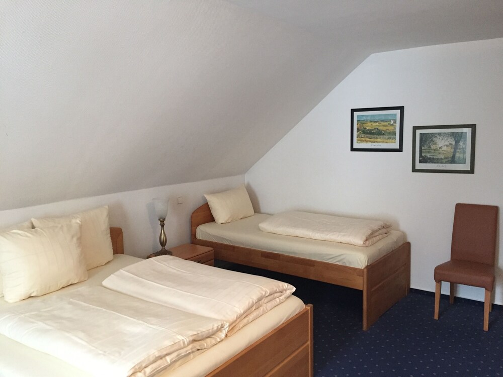 Tdyhomes Hotel — hotel in Landstuhl