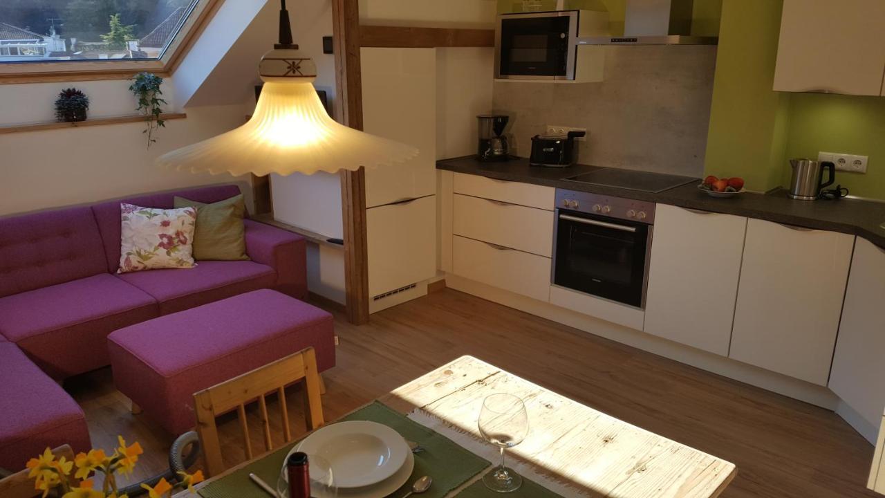 Viadolcevita Grune Gastewohnung — 4-Star Luxury Hotel in Lana, Italy