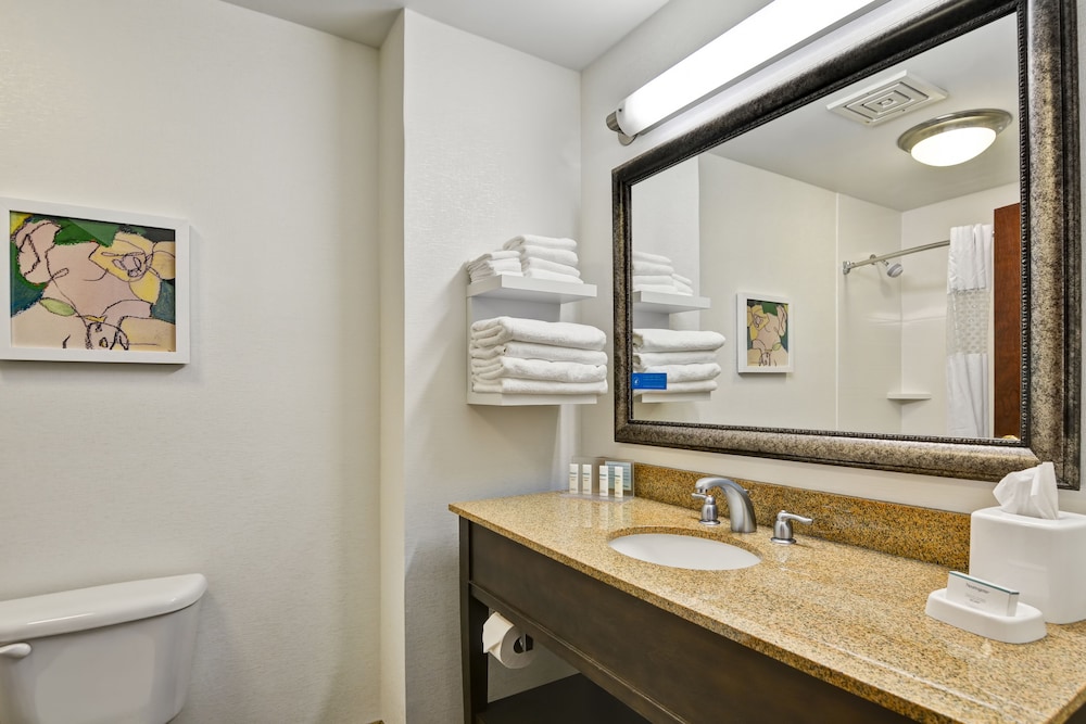 Hampton Inn & Suites Boynton Beach - photo 28