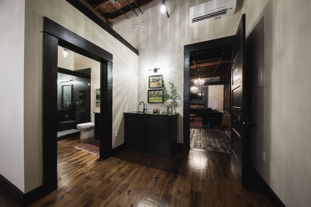 GunRunner Boutique Hotel - photo 26