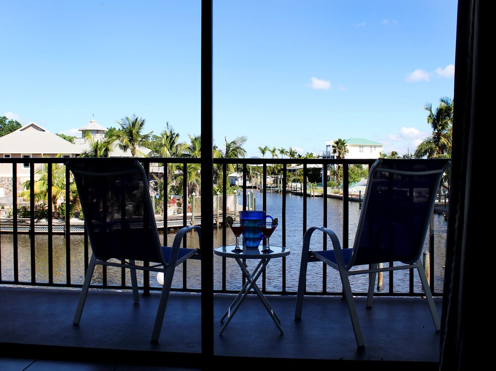 The Bay Inn at Lani Kai - photo 43