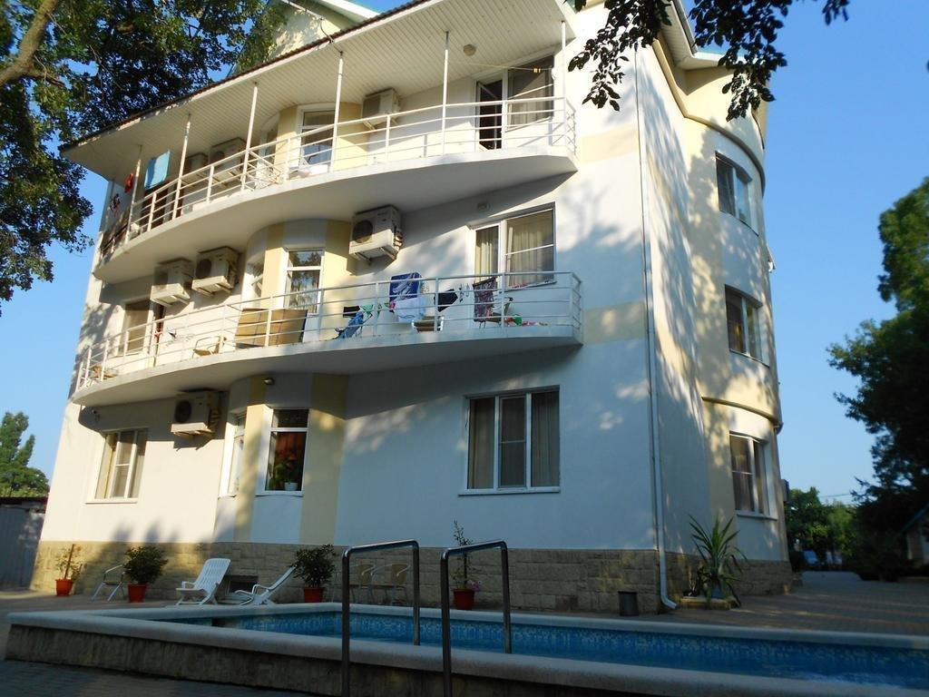 Kalimera Hotel — hotel near Gelendzhik Airport
