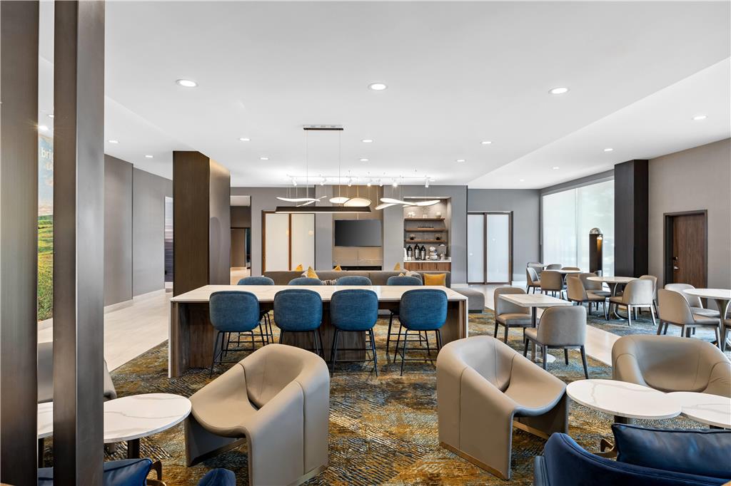 La Quinta Inn & Suites by Wyndham La Habra - photo 8