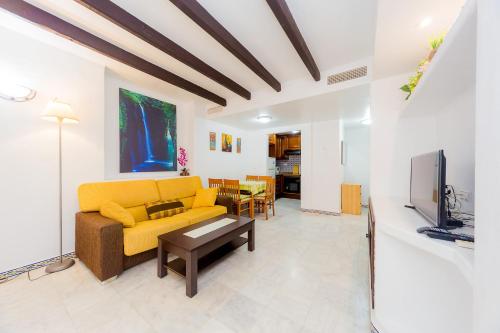 Espanhouse Roentgen Atalayas in Torrevieja, Spain