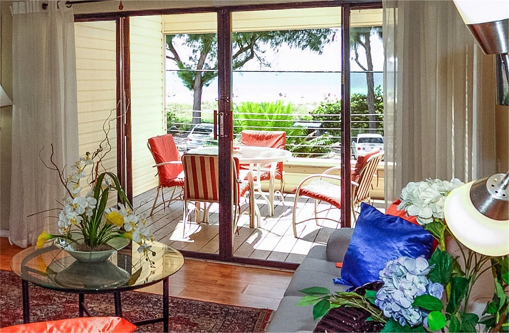 Bird's Nest Beach Townhomes - photo 2