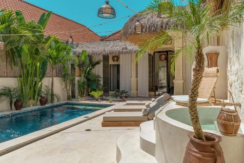 Villa Zalana Soul of Nature Luxe Escape with Ethnic Charm Concept 3 min from beach — 4-Star Luxury Hotel in Canggu, Indonesia
