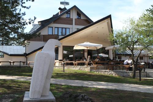 Hotel Trebjesa — hotel in Niksic